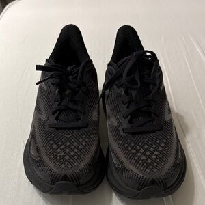 Woman's Hoka Clifton 9 Black Athletic Shoes